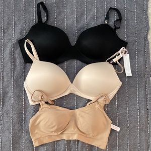 Group of 3 Victoria’s Secret Maternity Nursing Bras 34DD M